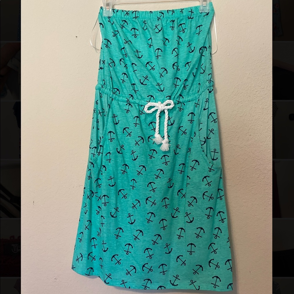 Strapless dress